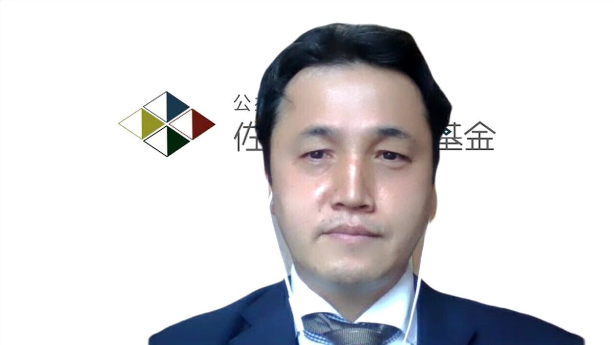 佐賀未来創造基金 山田さんのインタビューの様子